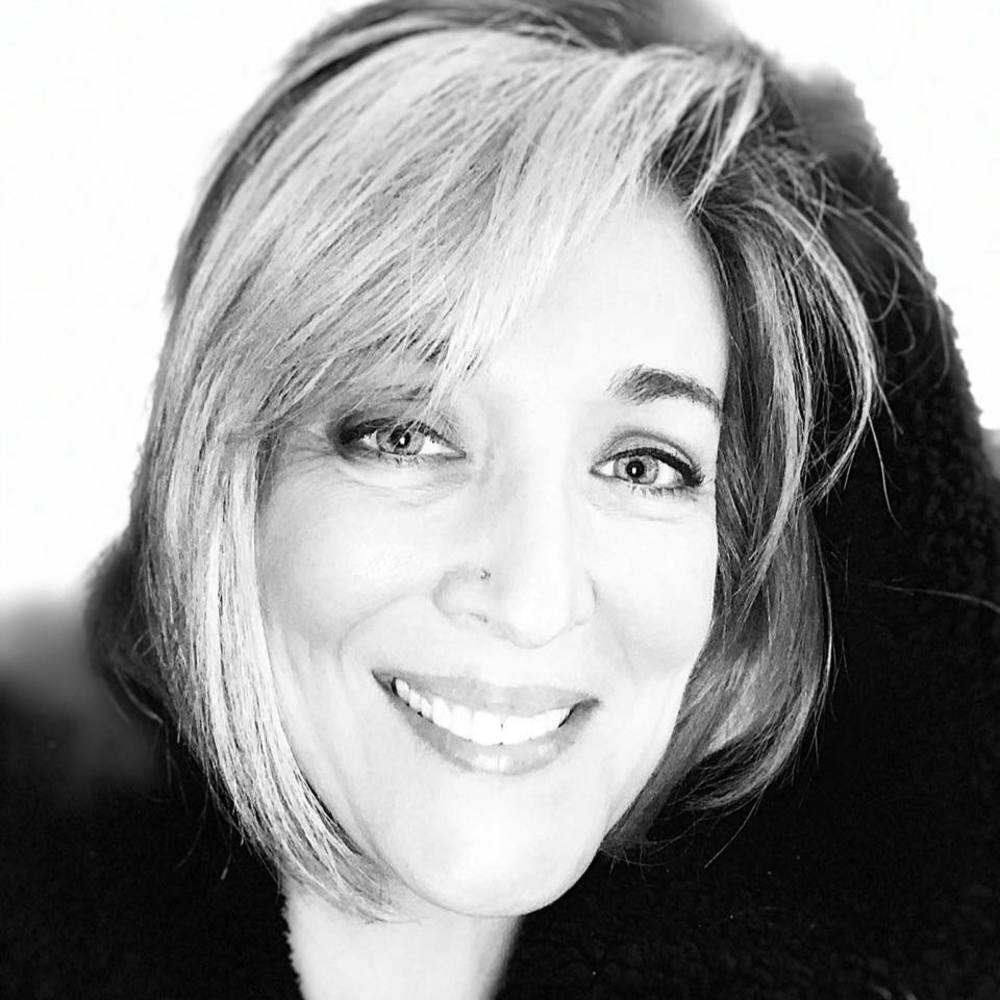 Meet your Posher, Cassandra